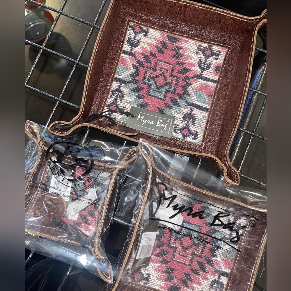 Myra bags